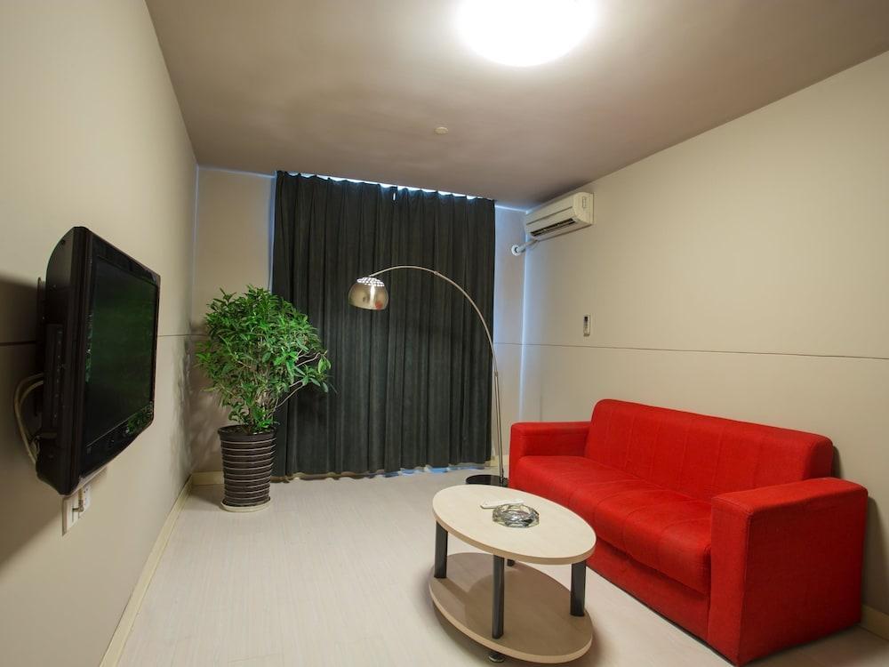 Jingjiang Inn Jinan Quancheng Road Екстериор снимка